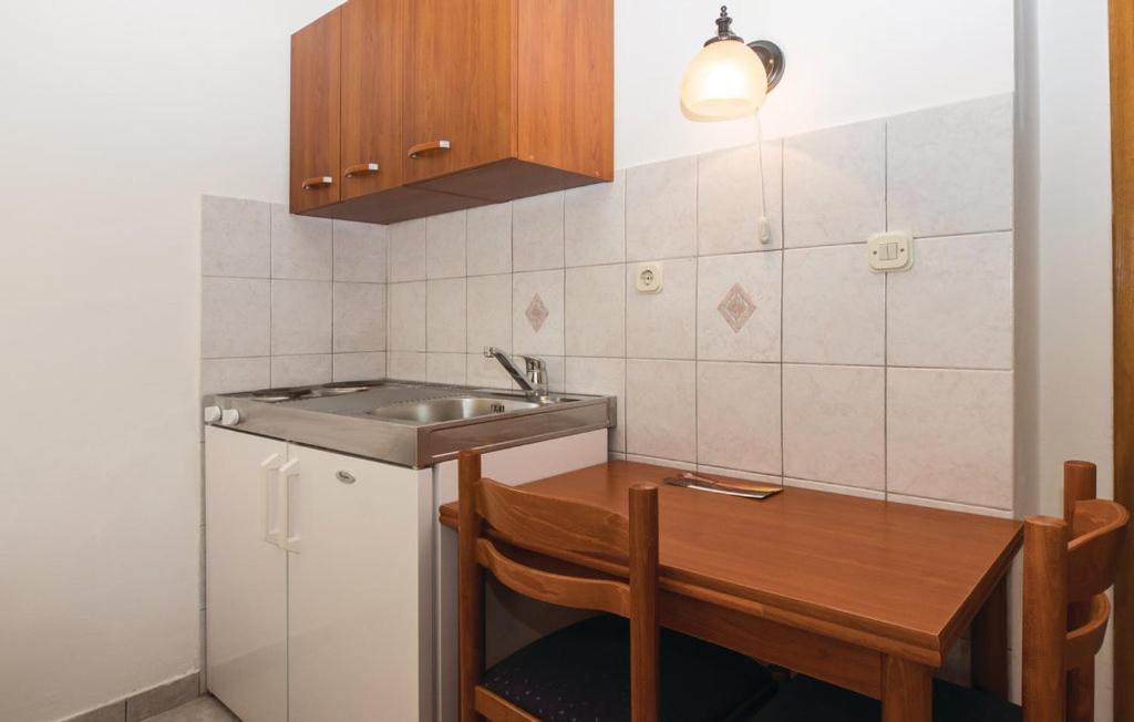 Sunrise Apartments And Studio Apartments 1 لوكفا روجوزنيكا المظهر الخارجي الصورة