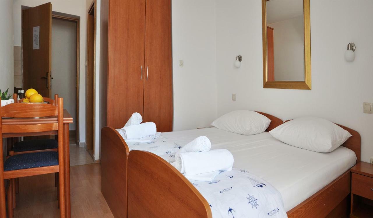 Sunrise Apartments And Studio Apartments 1 لوكفا روجوزنيكا المظهر الخارجي الصورة